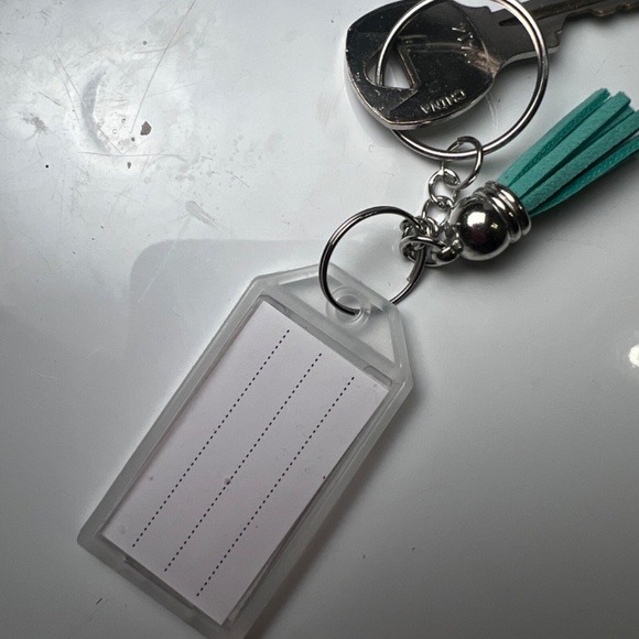 Embellished Key Chain - Picture 9 of 10